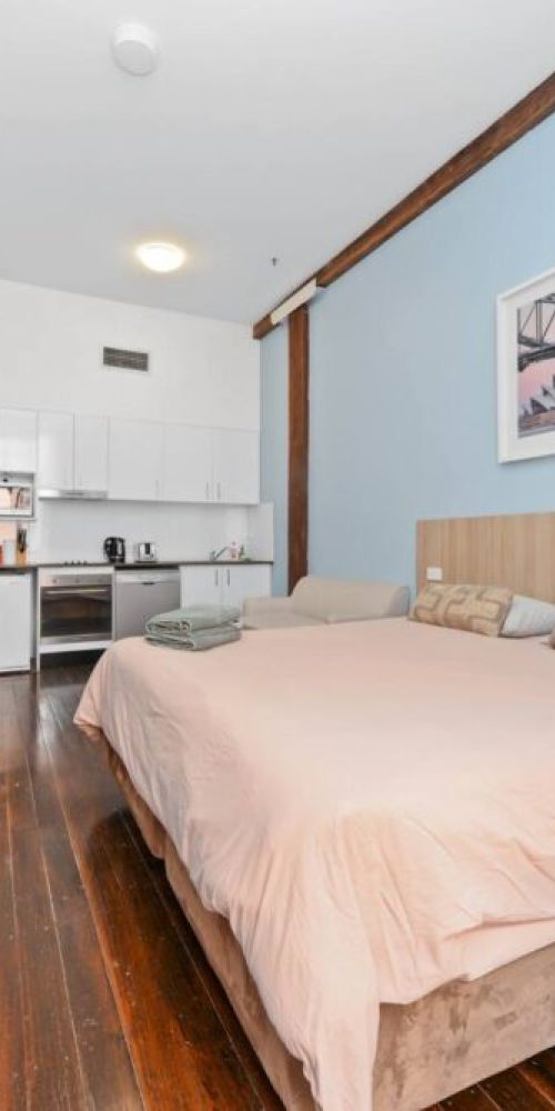 Character Filled CBD Apartment with Pool & Gym